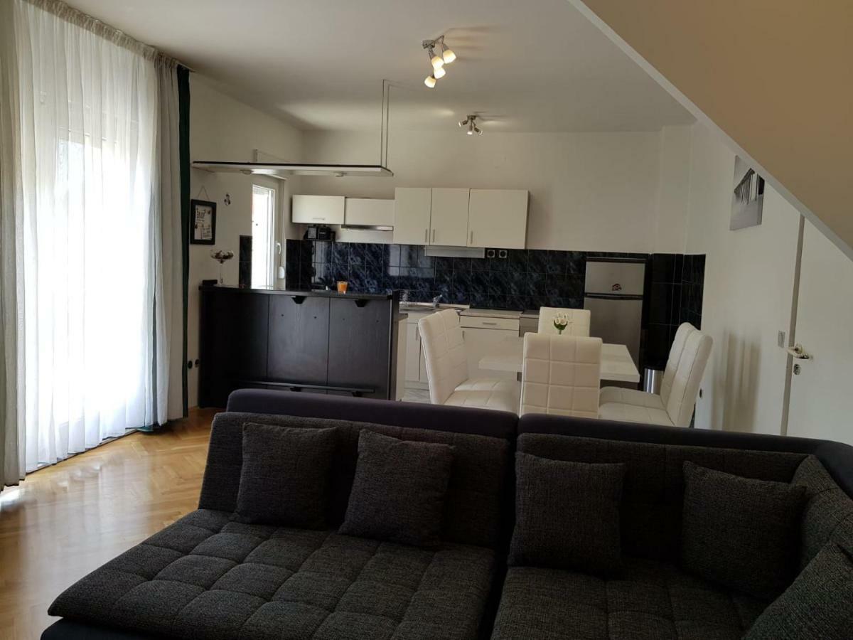 Apartment Mate Kaštela Zewnętrze zdjęcie