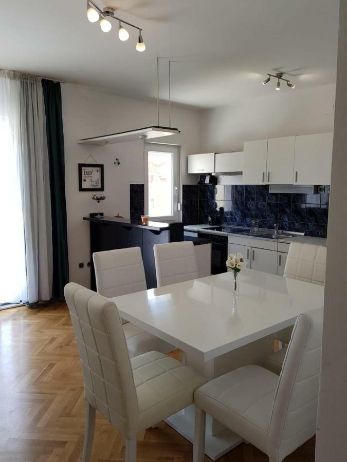 Apartment Mate Kaštela Zewnętrze zdjęcie
