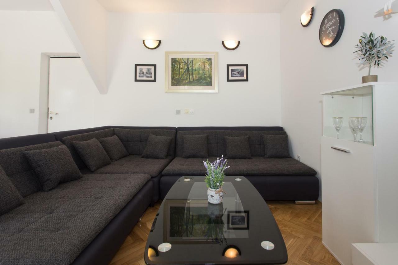 Apartment Mate Kaštela Zewnętrze zdjęcie