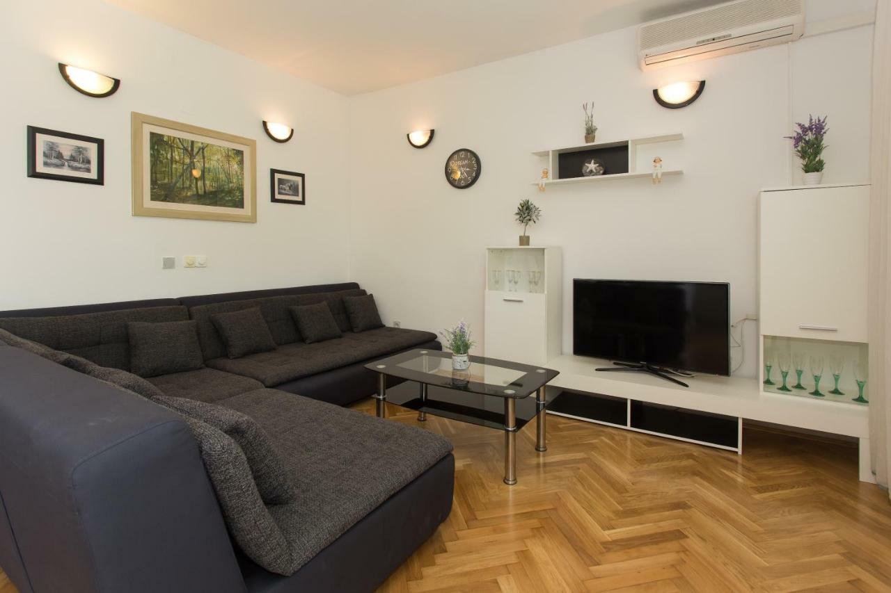 Apartment Mate Kaštela Zewnętrze zdjęcie